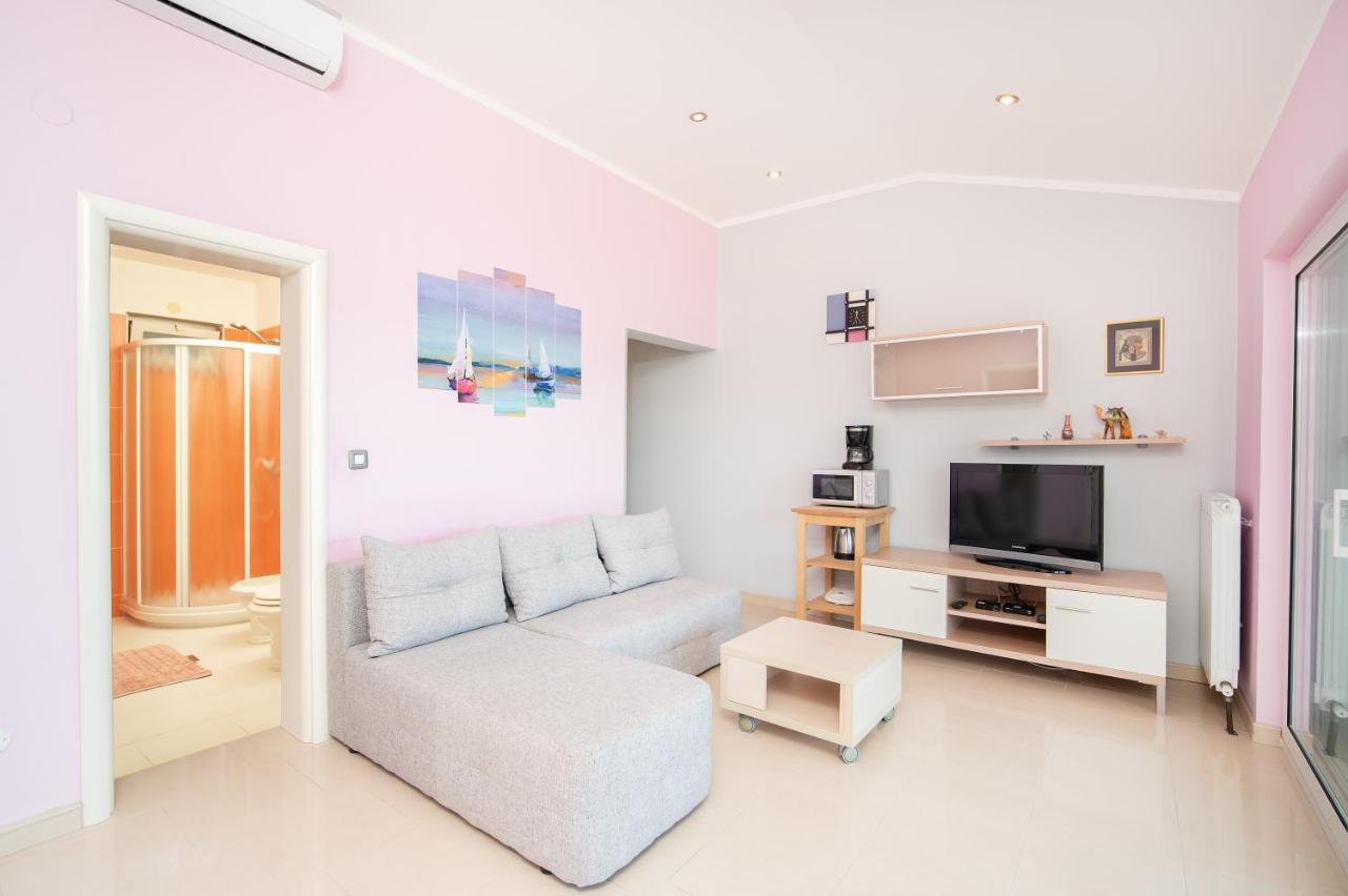 Apartments Oriana ราบัซ ภายนอก รูปภาพ